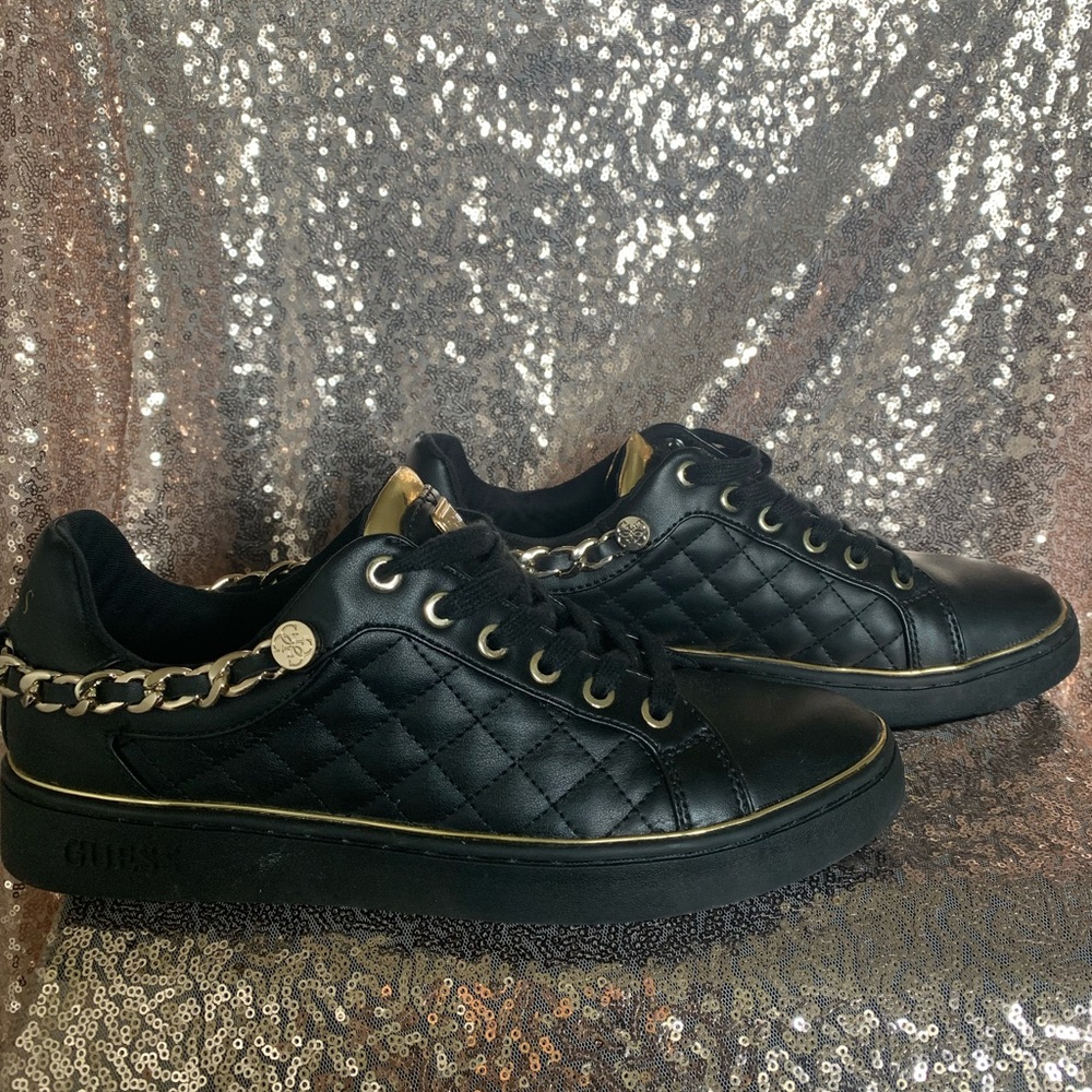 Guess sneakers women’s size 10